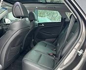 Hyundai Tucson III , 2016 г., робот, дизель - фото 8