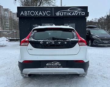 Volvo V40 Cross Country I · Рестайлинг - фото 5