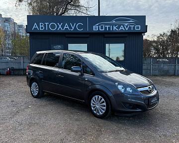 Opel Zafira B · Рестайлинг