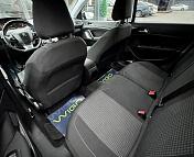 Peugeot 308 T9 · Рестайлинг , 2020 г., механика, дизель - фото 11