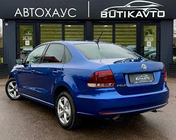 Volkswagen Polo Sedan I · Рестайлинг - фото 5