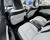 Toyota Prius IV (XW50) · Рестайлинг , 2018 г., вариатор, бензин - фото 11