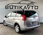 Peugeot 5008 I · Рестайлинг , 2014 г., механика, дизель - фото 5