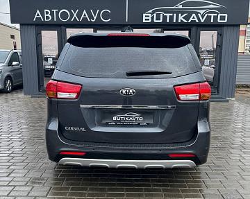 Kia Carnival III - фото 5