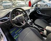 Opel Astra K · Рестайлинг , 2021 г., механика, бензин - фото 7