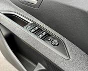 Peugeot 3008 II · Рестайлинг , 2021 г., автомат, бензин - фото 9