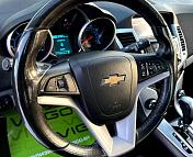 Chevrolet Cruze J300 · Рестайлинг , 2015 г., автомат, бензин - фото 18