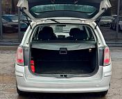 Opel Astra H · Рестайлинг , 2007 г., механика, дизель - фото 12