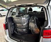 Volkswagen Touran I · 2-й рестайлинг , 2010 г., механика, дизель - фото 13