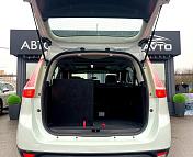 Renault Grand Scenic III · 2-й рестайлинг , 2013 г., механика, дизель - фото 14