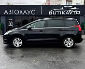Peugeot 5008 I · Рестайлинг , 2015 г., механика, дизель - фото 4
