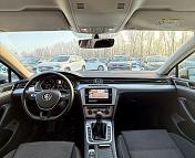 Volkswagen Passat B8 , 2018 г., механика, дизель - фото 9