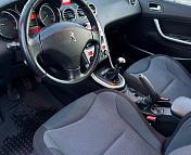 Peugeot 308 T7 · Рестайлинг , 2012 г., механика, дизель - фото 10