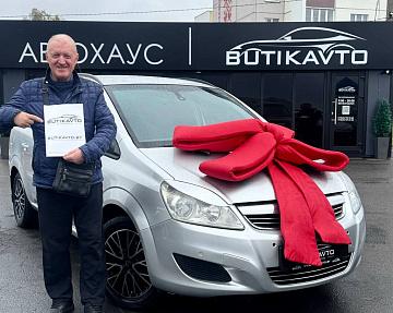 Opel Zafira B · Рестайлинг