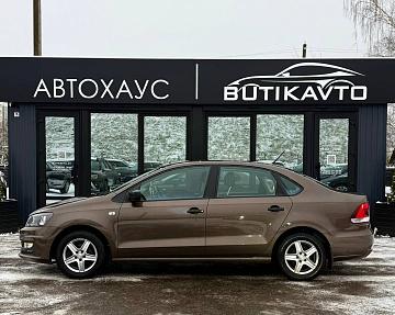 Volkswagen Polo Sedan I · Рестайлинг - фото 4