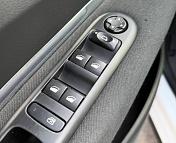 Peugeot 3008 I · Рестайлинг , 2016 г., механика, дизель - фото 15