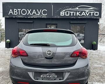 Opel Astra J - фото 5