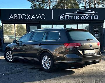 Volkswagen Passat B8 - фото 4