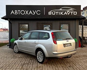 Ford Focus II - фото 5