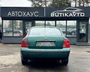 Volkswagen Passat B5 - фото 5