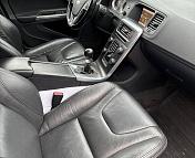Volvo V60 I , 2011 г., механика, дизель - фото 11