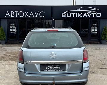 Opel Astra H - фото 5