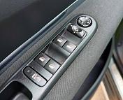 Peugeot 3008 I · Рестайлинг , 2014 г., механика, дизель - фото 9