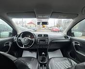 Volkswagen Polo Sedan I · Рестайлинг , 2015 г., механика, бензин - фото 10