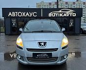 Peugeot 5008 I , 2012 г., механика, дизель - фото 2