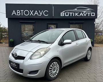 Toyota Yaris II (XP9) · Рестайлинг - фото 3