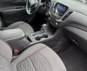 Chevrolet Equinox III · Рестайлинг , 2023 г., автомат, бензин - фото 13