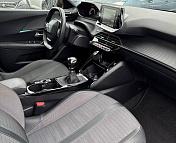 Peugeot 2008 II , 2021 г., механика, бензин - фото 14