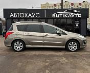 Peugeot 308 T7 · Рестайлинг , 2012 г., механика, дизель - фото 7