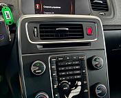 Volvo V60 I · Рестайлинг , 2013 г., механика, дизель - фото 13