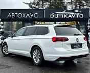 Volkswagen Passat B8 · Рестайлинг , 2021 г., робот, бензин - фото 4