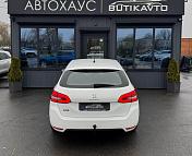 Peugeot 308 T9 · Рестайлинг , 2020 г., механика, дизель - фото 6