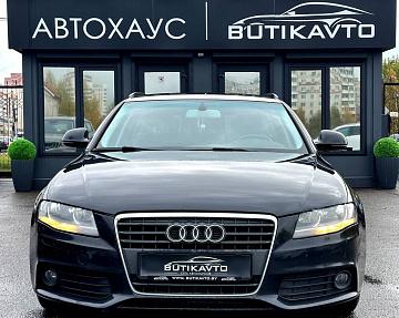 Audi A4 B8 - фото 2