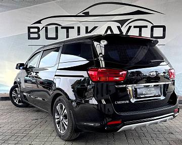 Kia Carnival III - фото 5