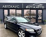 Volvo V50 I · 2-й рестайлинг , 2011 г., механика, дизель
