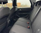 Peugeot 308 T9 · Рестайлинг , 2020 г., механика, дизель - фото 11