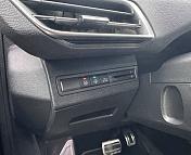 Peugeot 5008 II · Рестайлинг , 2022 г., автомат, бензин - фото 16