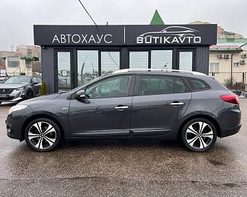 Renault Megane III - фото 4