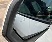 Chevrolet Equinox III · Рестайлинг , 2022 г., автомат, бензин - фото 10