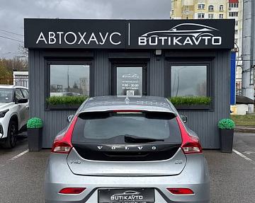 Volvo V40 II - фото 5