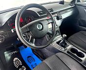Volkswagen Passat B6 , 2006 г., механика, дизель - фото 11