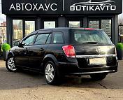 Opel Astra H · Рестайлинг , 2011 г., механика, бензин - фото 4