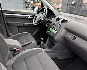 Volkswagen Touran I · 2-й рестайлинг , 2012 г., механика, дизель - фото 10