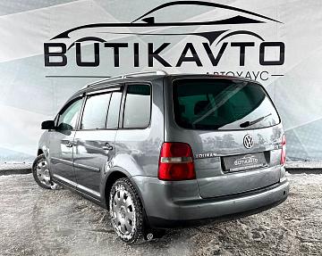 Volkswagen Touran I - фото 5