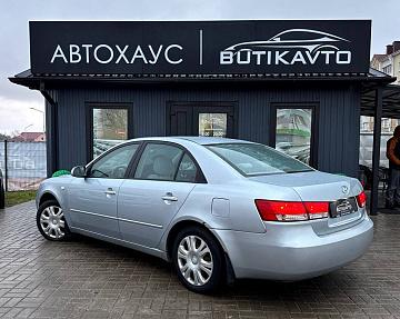 Hyundai Sonata NF - фото 5