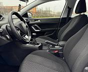 Peugeot 308 T9 · Рестайлинг , 2020 г., механика, дизель - фото 9